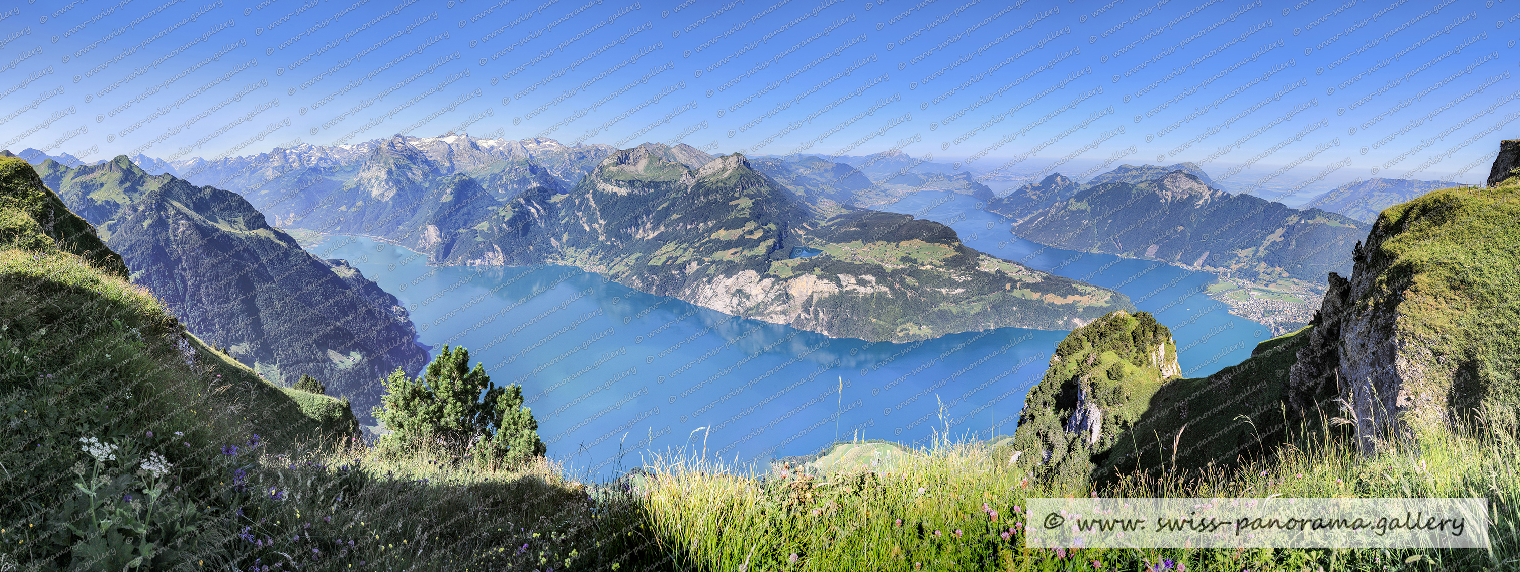 Eisschmelze Glattalpsee Schweizer Alpenpanorama