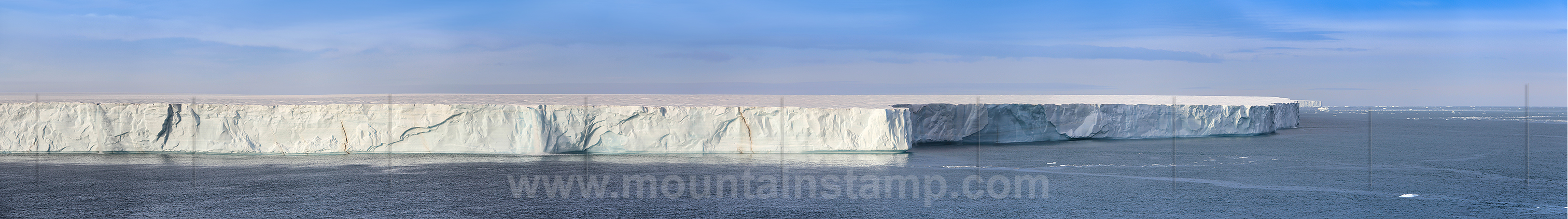 Svalbard panorama Brasvellbreen