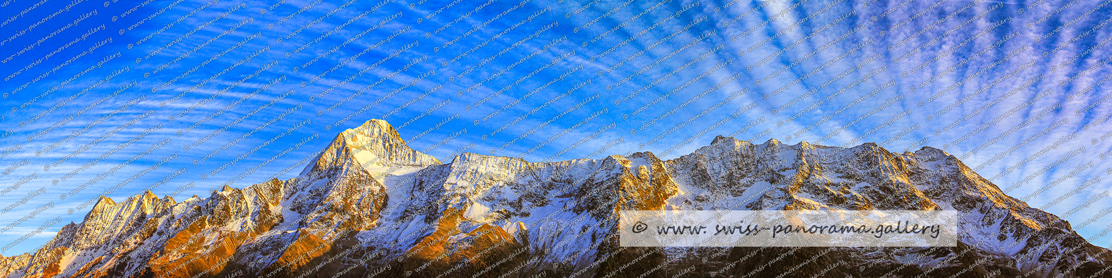 Das Bietschhorm Alpenglühen Lötschental Walliser Alpen Alpenpanorama